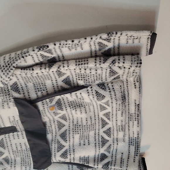 Carhartt Womens Malt Geo Aztec Fleece Pullover Size Small White Grey Cozy Warm - Picture 4 of 16